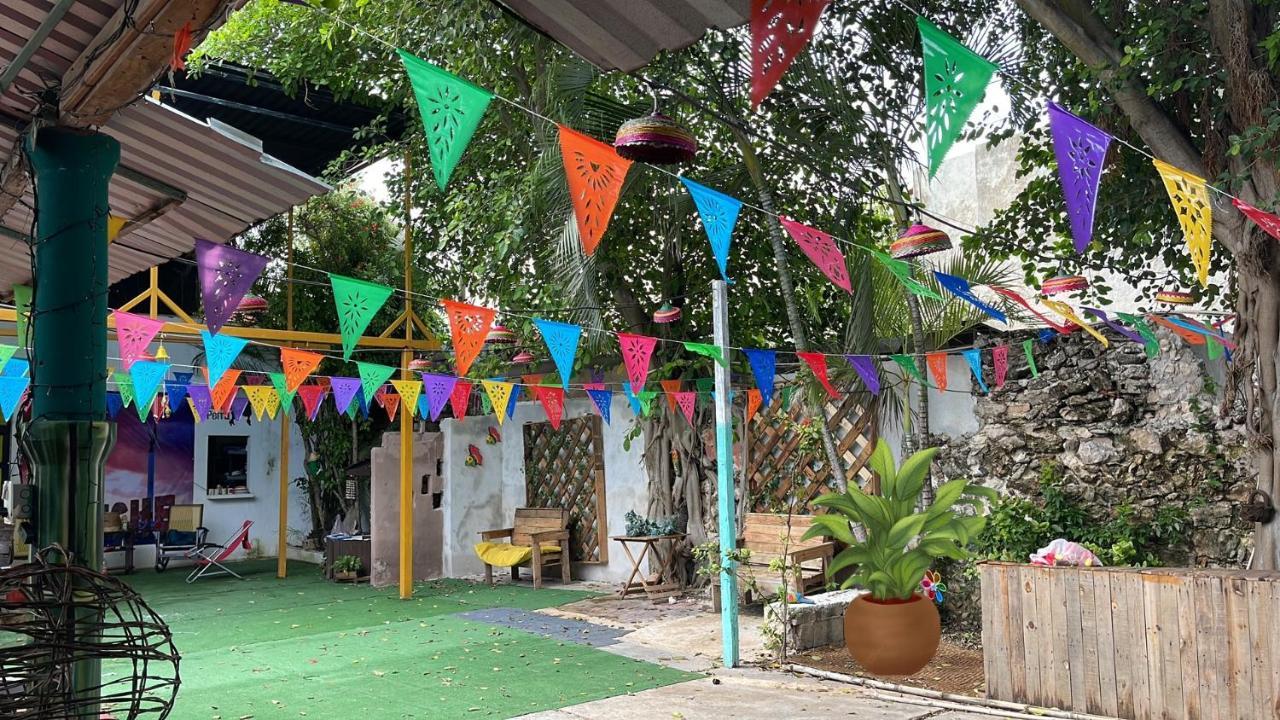 La Casa De La 12 Ostello Campeche Esterno foto