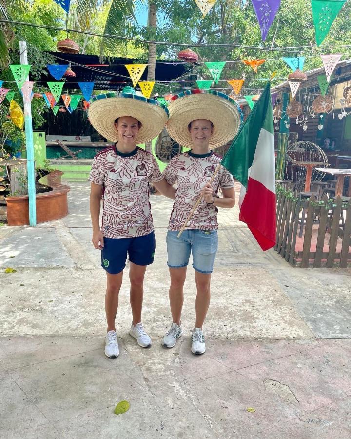 La Casa De La 12 Ostello Campeche Esterno foto